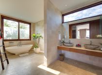 Villa Casa Brio, Third Bathroom